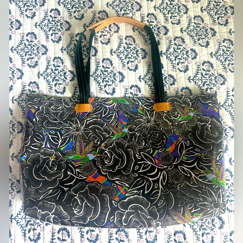 Consuela Big Breezy Tote in Birdie
